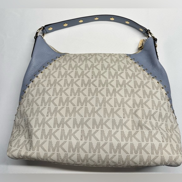 Michael Kors Blue and Cream Women's Bag - Picture 2 of 15